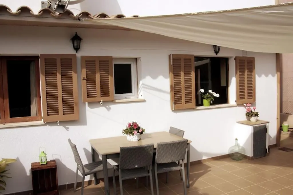 Bonito Chalet En Sa Rapita