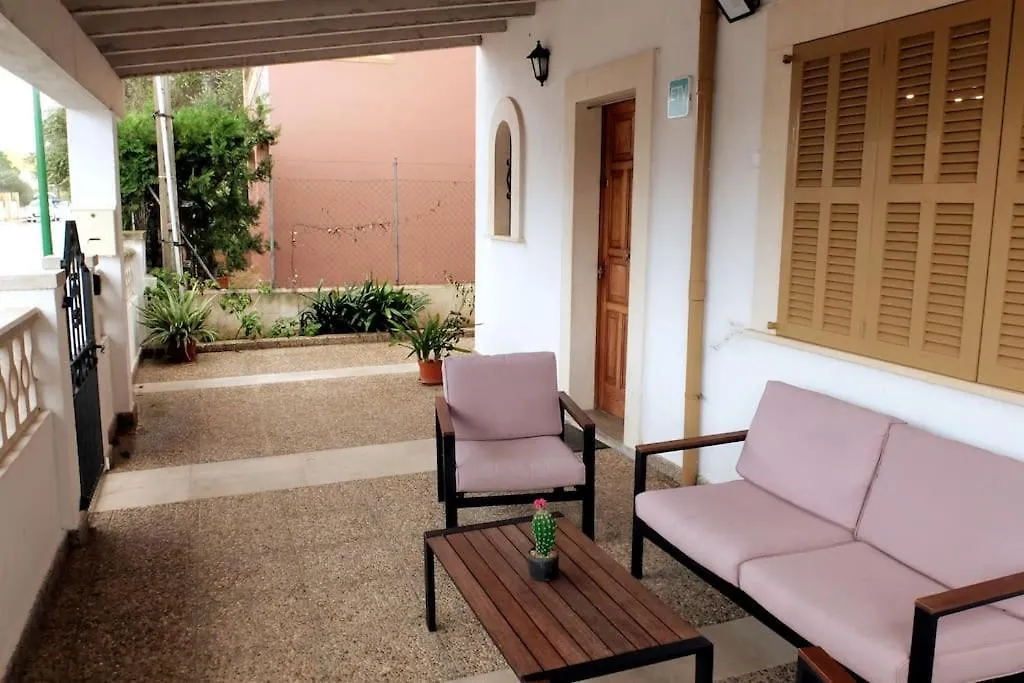 Bonito Chalet En Sa Rapita Holiday home